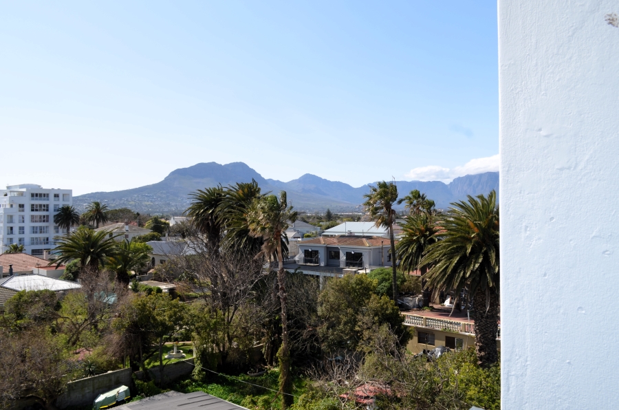 To Let 1 Bedroom Property for Rent in Strand North Western Cape